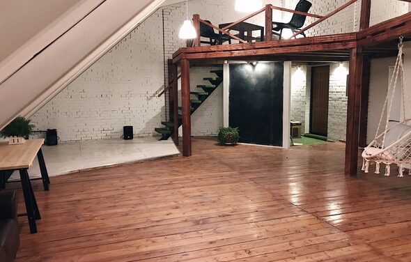 Woodland Loft. Двухуровневый лофт 