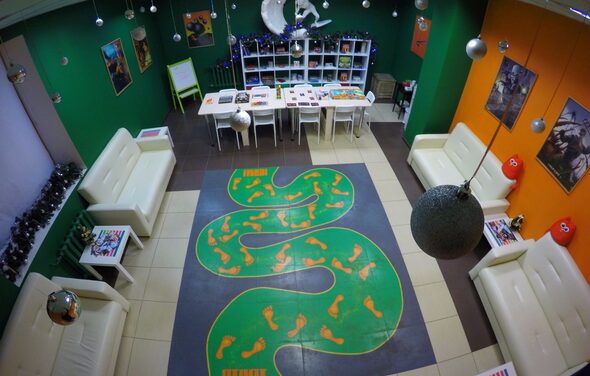 Уютный зал для творческих встреч и вечеринок