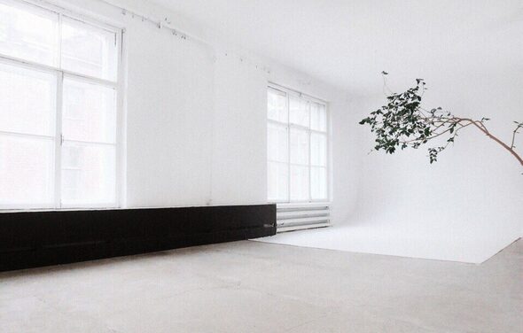 Светлый панорамный лофт в центре 