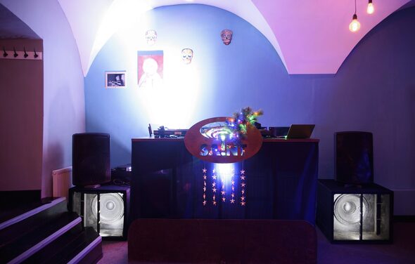 Атмосферный бар в центре города