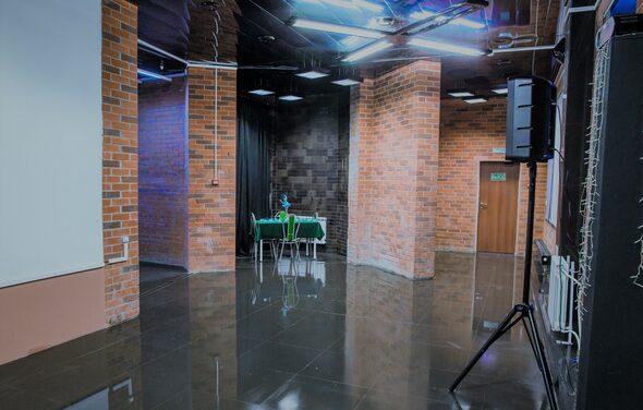 Стильный лофт в темных тонах