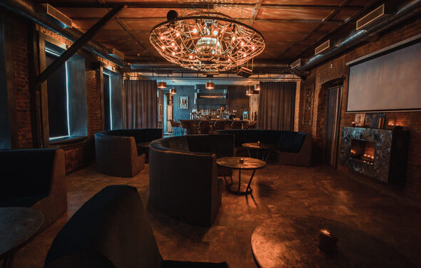 Hedonist. Лаунж -лофт в историческом центре Петербурга