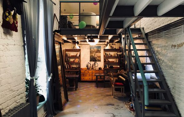 Двухуровневый арт-лофт с собственной парковкой