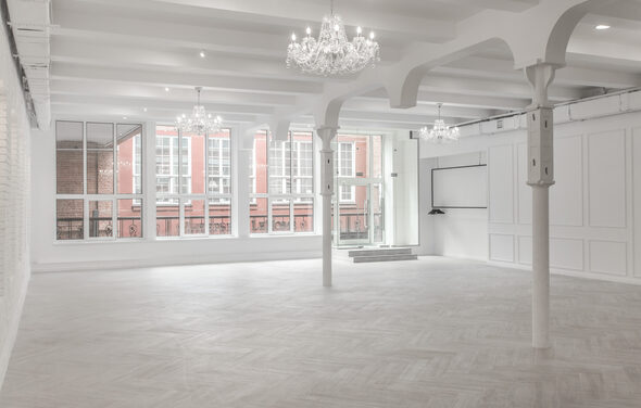 Белоснежное пространство в центре города