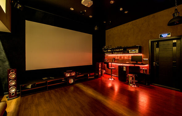 Караоке-лофт со светомузыкой