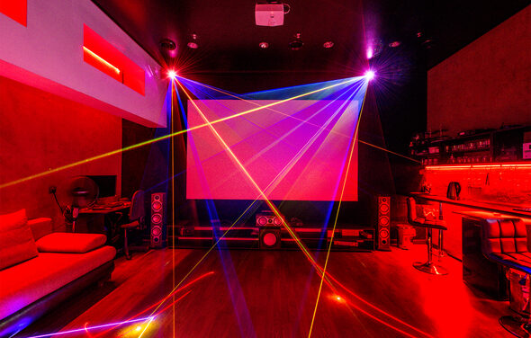 Караоке-лофт со светомузыкой