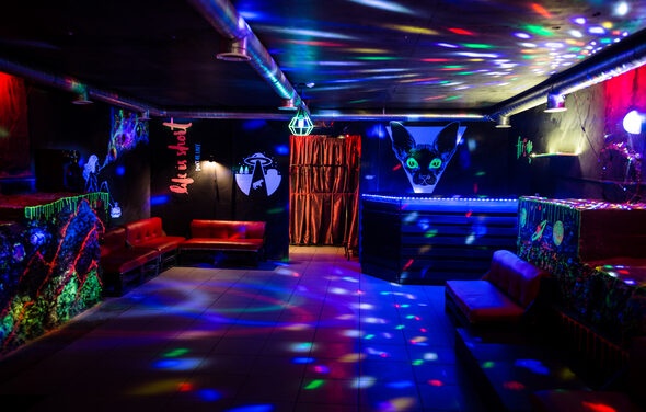 Grenade. Дизайнерский лофт с лаунж-зоной