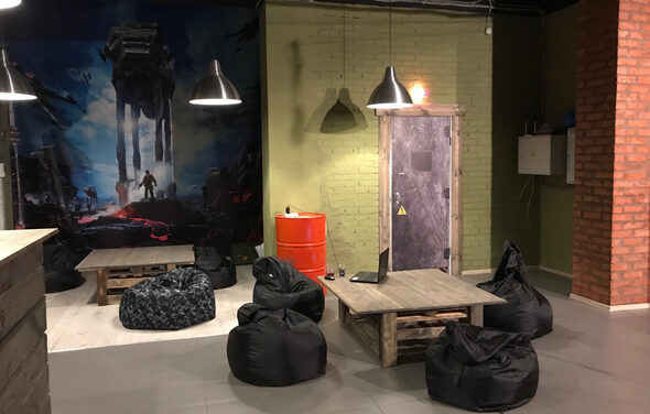 Лофт с пуфиками