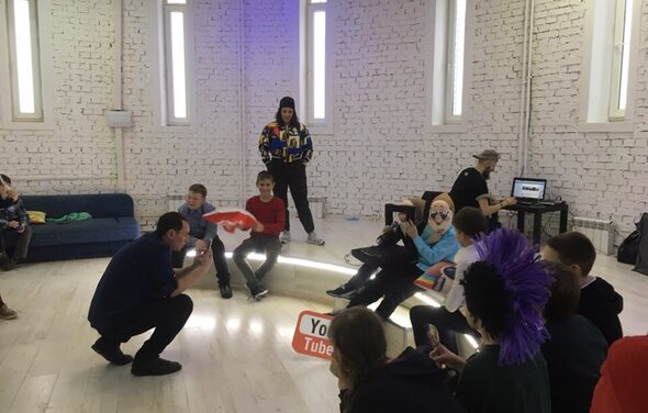 Белый кирпичный лофт