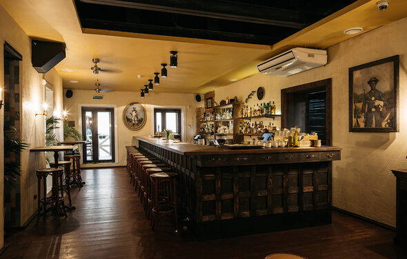 Ресторан Гимназия с летней верандой