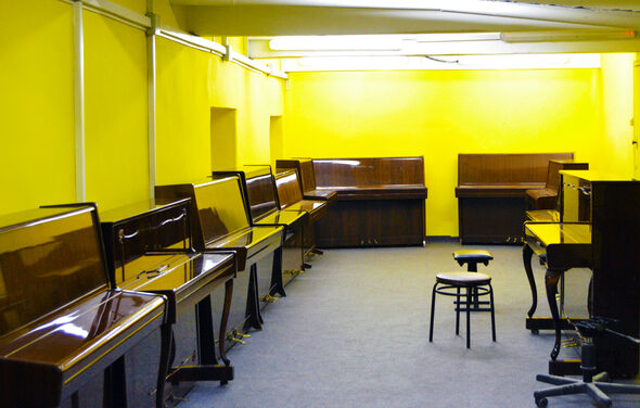 Помещение с фортепиано для праздников и творческих встреч