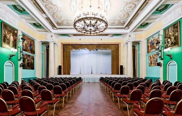  Александровский зал Зимнего дворца