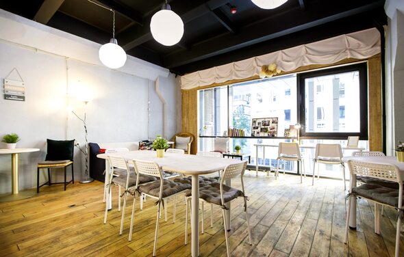 Уютное пространство рядом с метро