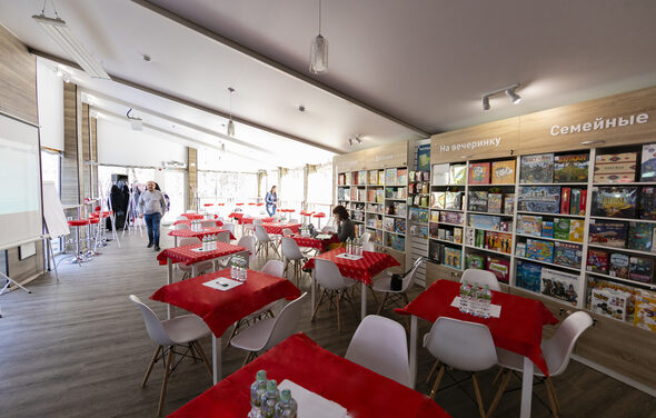 Уютный домик в парке