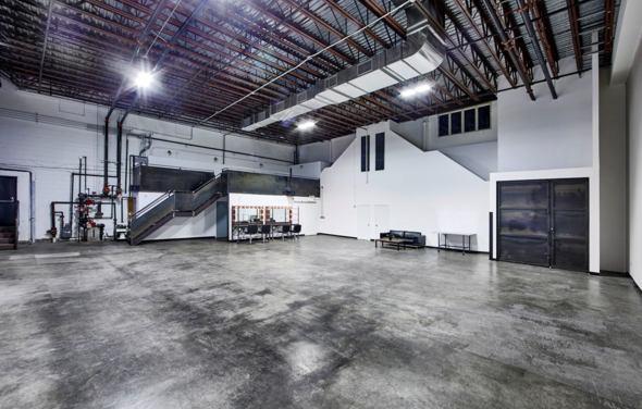 Industria - WILLIAMSBURG