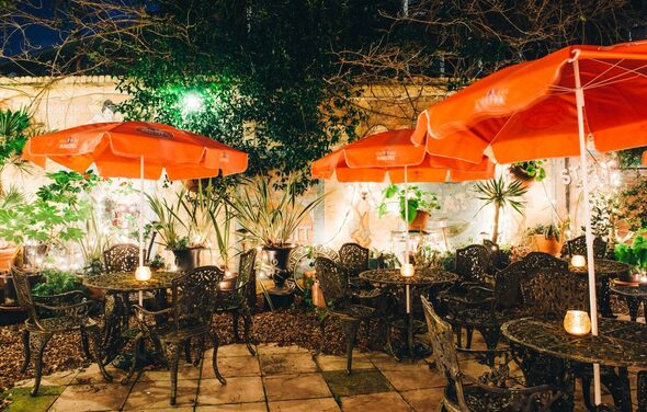 Garden at Le QuecumBar & Brasserie