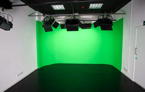 Film Studio 2
