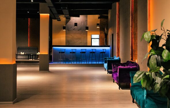 Атмосфера - Лофт Просторный лофт со сценой