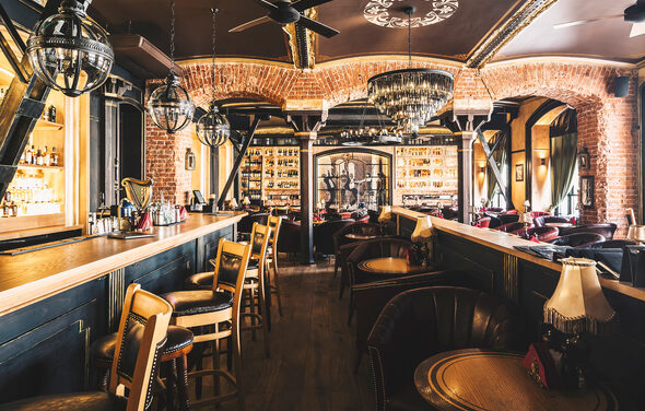 Гастрономический бар EMBERS Бар в стиле Ар-Деко под закрытие