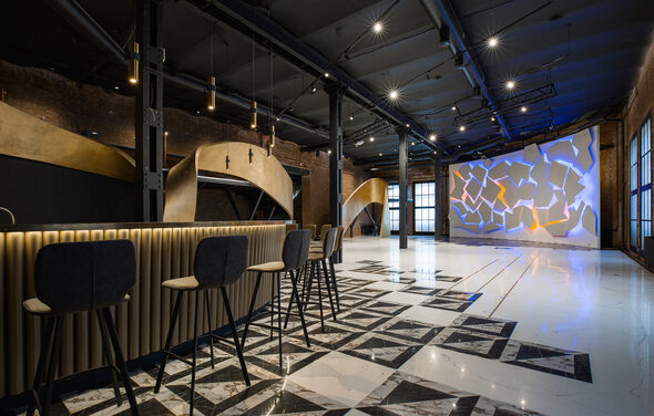 Sala banchetti con decorazioni di design 