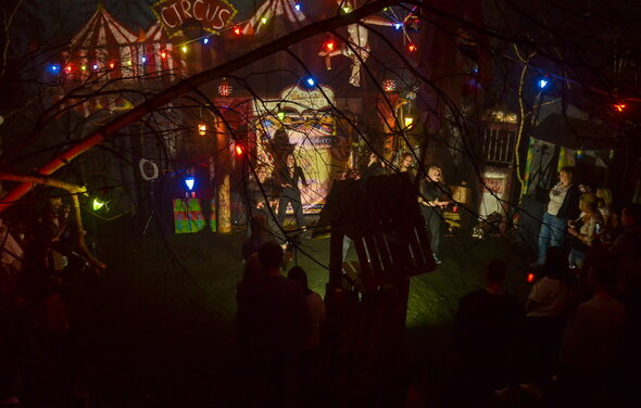 Не тот цирк. Лофт с экзотическим интерьером