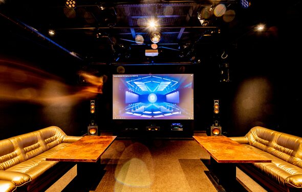 Караоке Лофт-студия в ТЦ