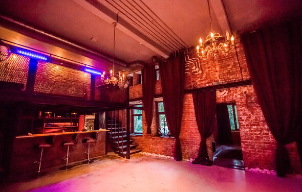 KROV loft. Двухэтажный лофт с кальянами