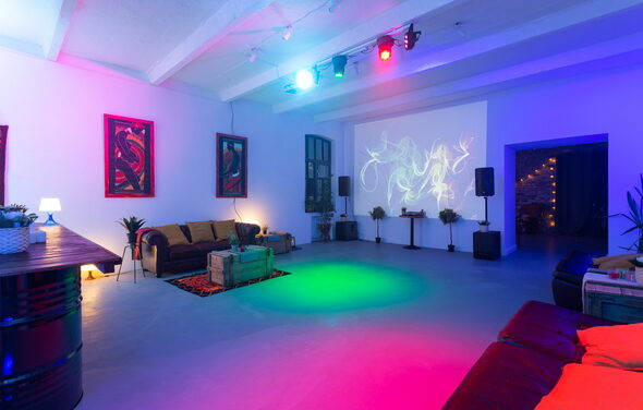 Лофт в минималистичном стиле с верандой