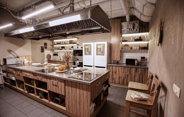 Loft with kitchen for parties and master classes