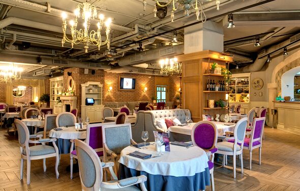 Совмещённый банкетный зал в итальянском стиле