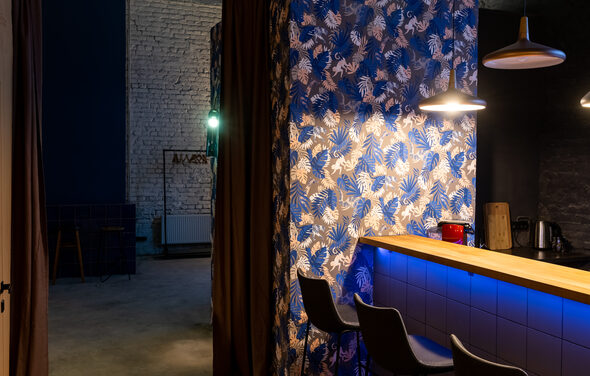 Дизайнерский лофт с высокими потолками