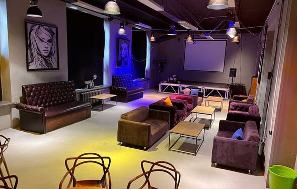 Linza зал со сценой