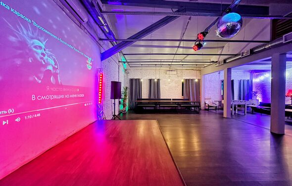 Просторный лофт в центре города