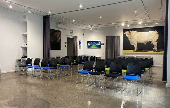 Лофт в центре города с уникальным интерьером