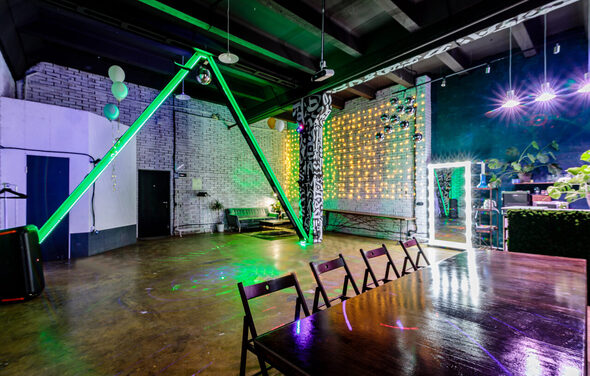 Loft Space Просторный лофт из белого кирпича