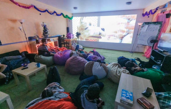 Уютная комната в анти-кафе