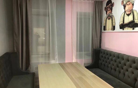 Уютная отдельная комната в лофт-пространстве 