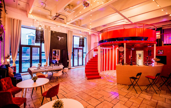 Басманный двор. Digital Brothers Двухуровневый лофт