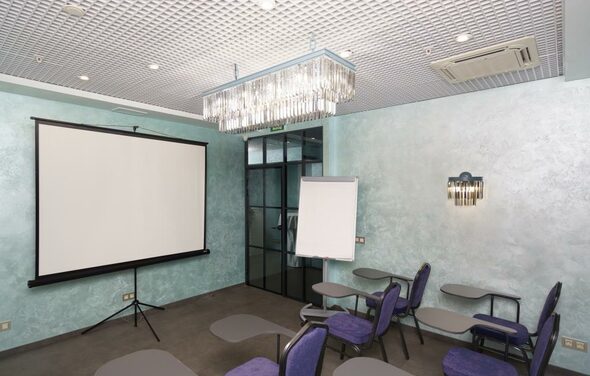 Малый конференц-зал в отеле