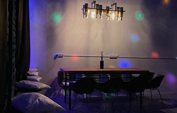 Подъём. Просторный лофт с сеткой-гамаком