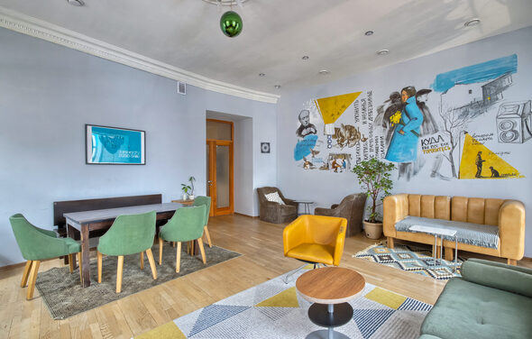 Code 505. Яркое пространство