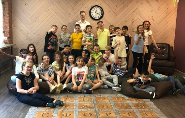 Лофт с кухней и антуражем для детских праздников