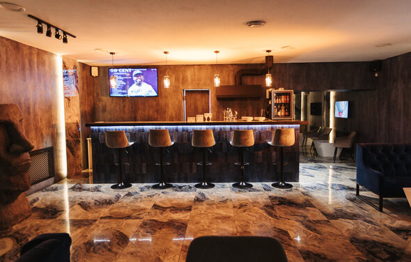 Мраморный лофт для тематических мероприятий