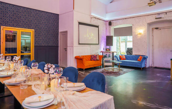 Уютный лофт с отдельным входом и внутренним двором с барбекю