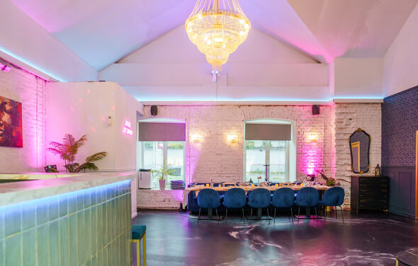 Уютный лофт с отдельным входом и внутренним двором с барбекю