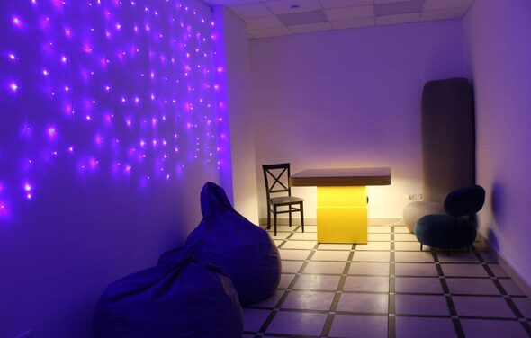 Lv Loft. NEON LOUNGE Неоновый лофт-зал на Сходненской