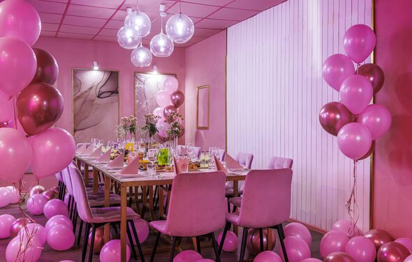 Космополитен. Розовый лофт-зал