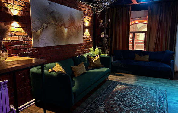 Стильная площадка с яркими акцентами