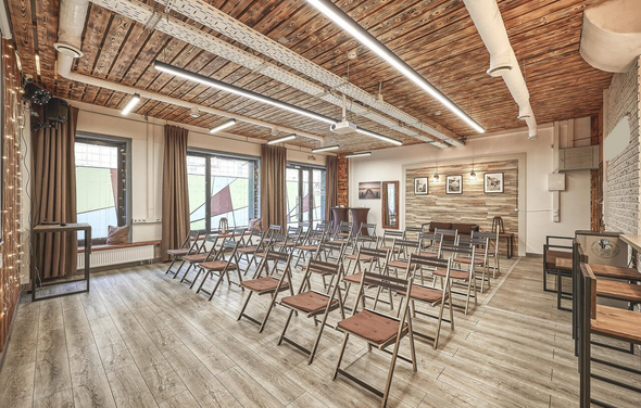 Loft Lodge 8. Яркий зал со светомузыкой