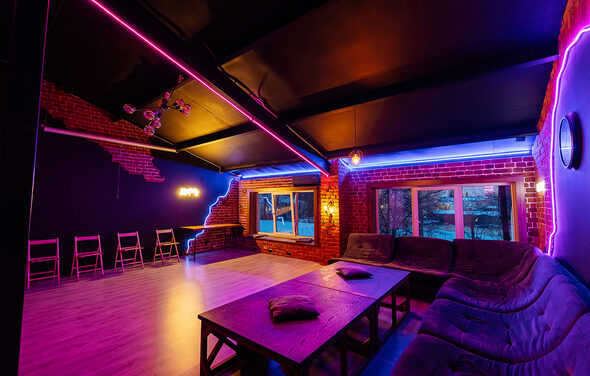 ATMOSFERA. AURA Чёрный лофт из красного кирпича